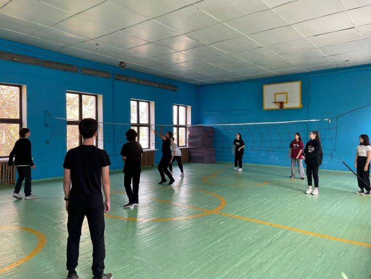 Мектептің спорт секциялары. Спортивные секции школы.